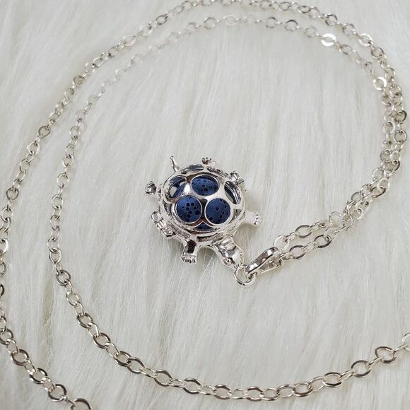 Aromatherapy necklace turtle shape with natural lava rock stone - Picture 1 of 11